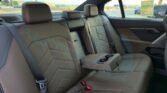 BMW 520i 2025 Phytonic Blue Brown Page 60