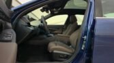 BMW 520i 2025 Phytonic Blue Brown Page 7