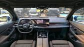 BMW 520i 2025 Phytonic Blue Brown Page 8