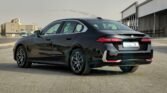 BMW 520i 2026 Black Sapphire Beige Page 4
