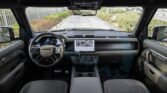 Land Rover Defender 110 Octa Edition One 2025 Faroe Green Page 8