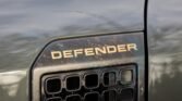 Land Rover Defender 110 Octa Edition One 2025 Faroe Green Page 94