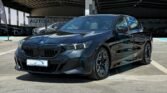 BMW 520i M 2026 Black Sapphire Beige Page 1