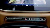 Mercedes Benz E200 AMG 2026 Obsidian Black Page 41