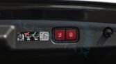 Mercedes Benz E200 AMG 2026 Obsidian Black Page 59
