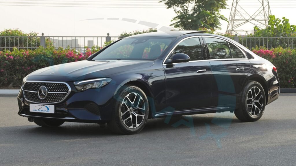 Mercedes Benz E200 Avantgarde EQ Boost 2026 Nautical Blue Page 1