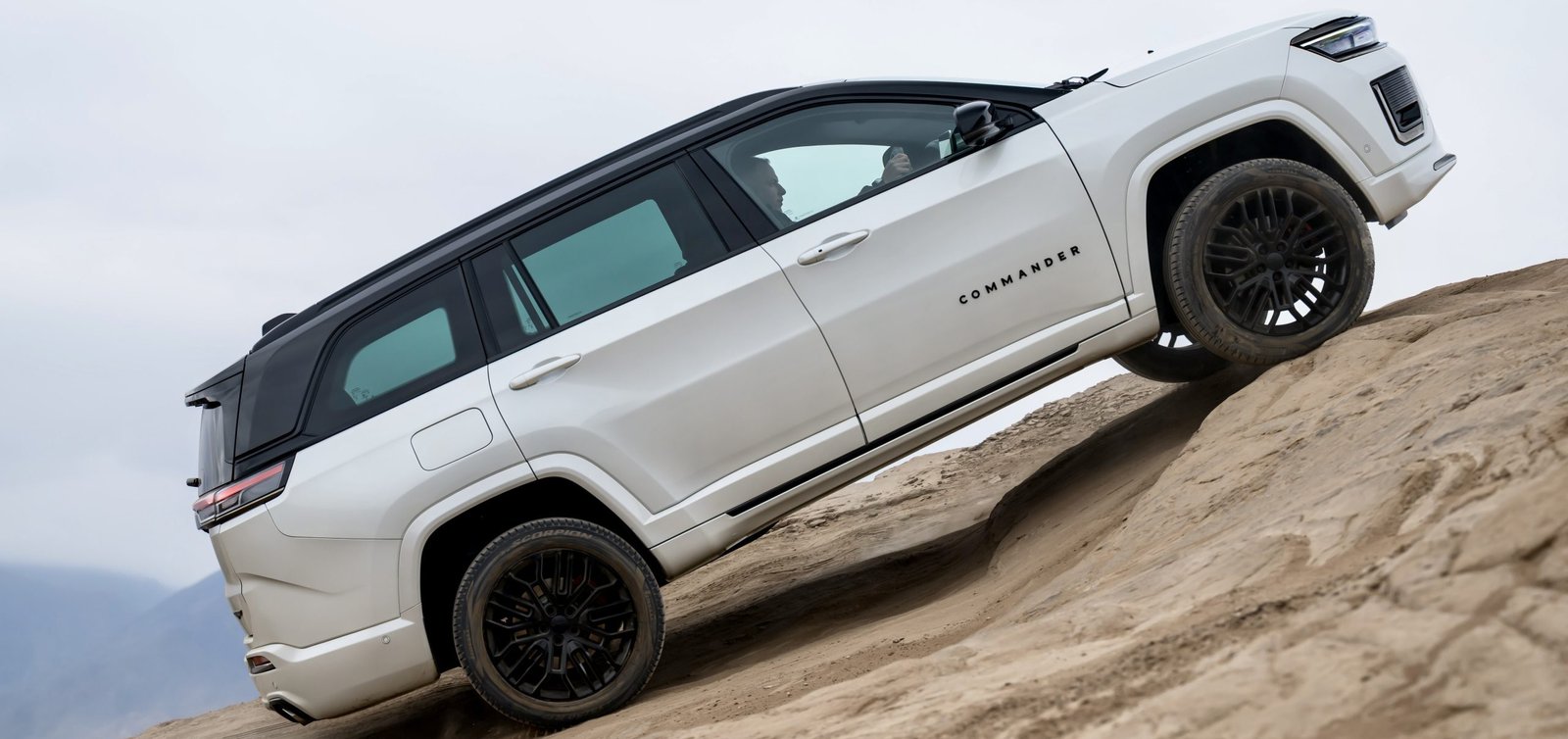 Novo Commander Off Road 004 scaled