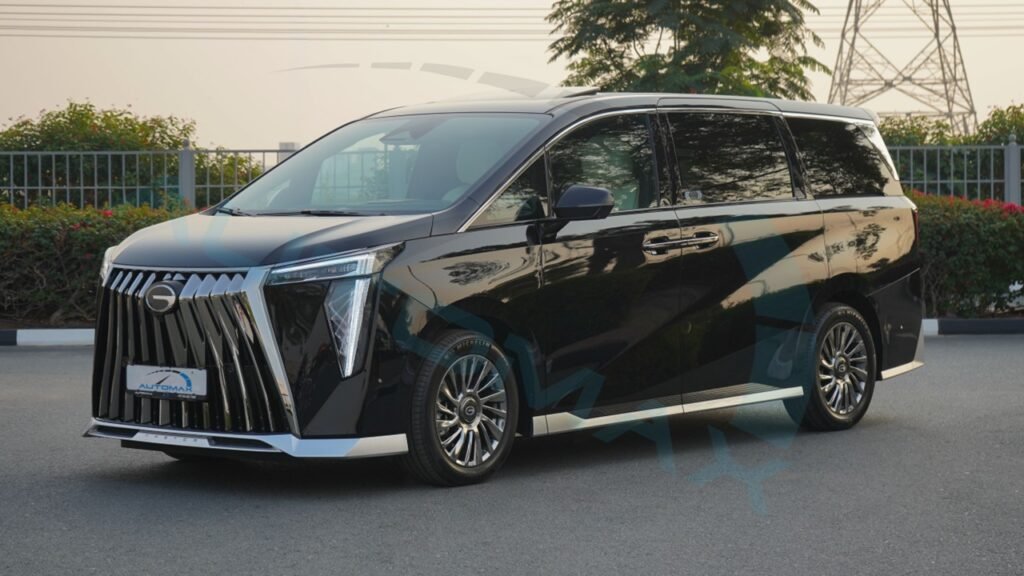 GAC M8 GX 2026 Elegant Black Beige Page 2