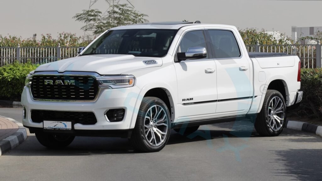Ram 1500 Tungsten 2026 Bright White Page 1