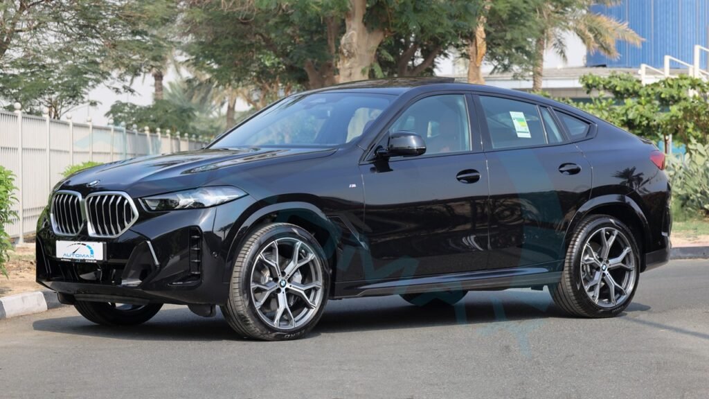 BMW X6 xDrive 40i M 2026 Black Sapphire Red Page 2