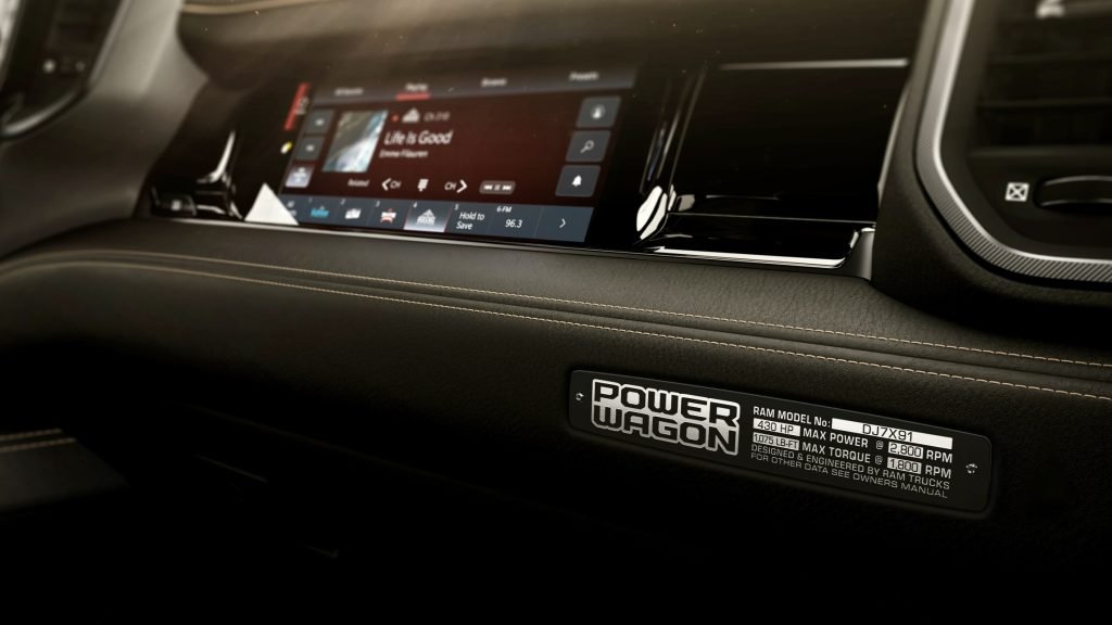 RM027 023TF 1024x576