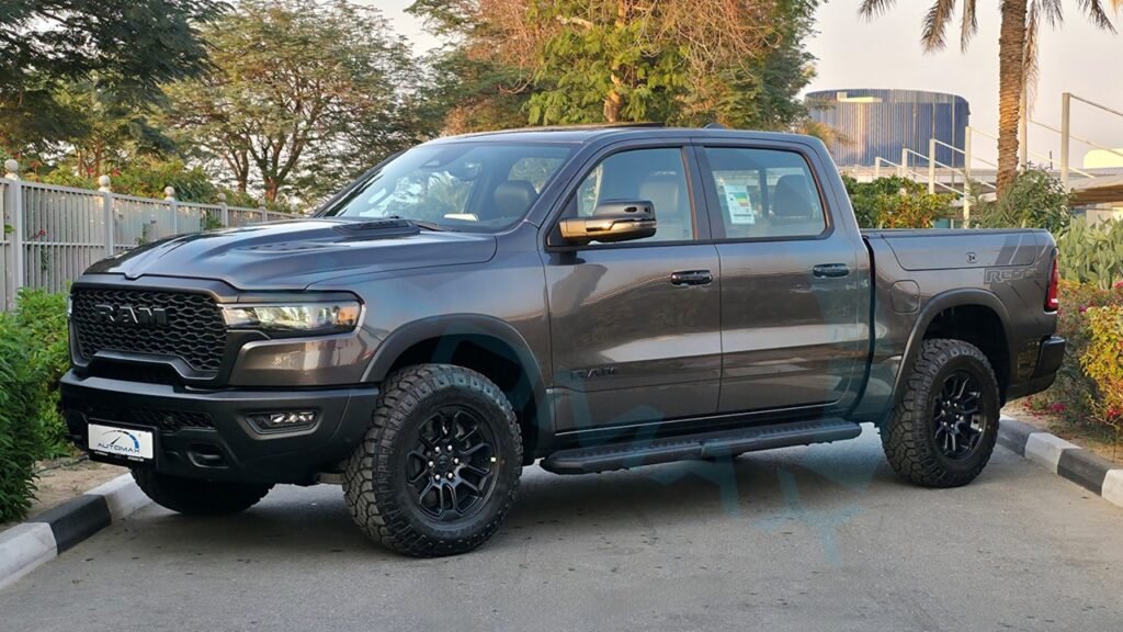 Ram 1500 Rebel Lux 2026 Granite Crystal Page 2